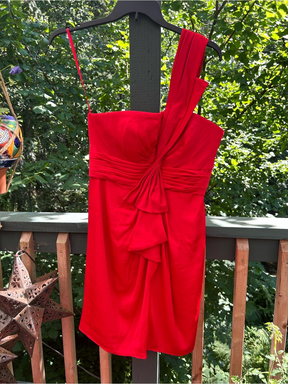 BCBGMaxAzria Red One-Shoulder Ruching Cocktail Dress